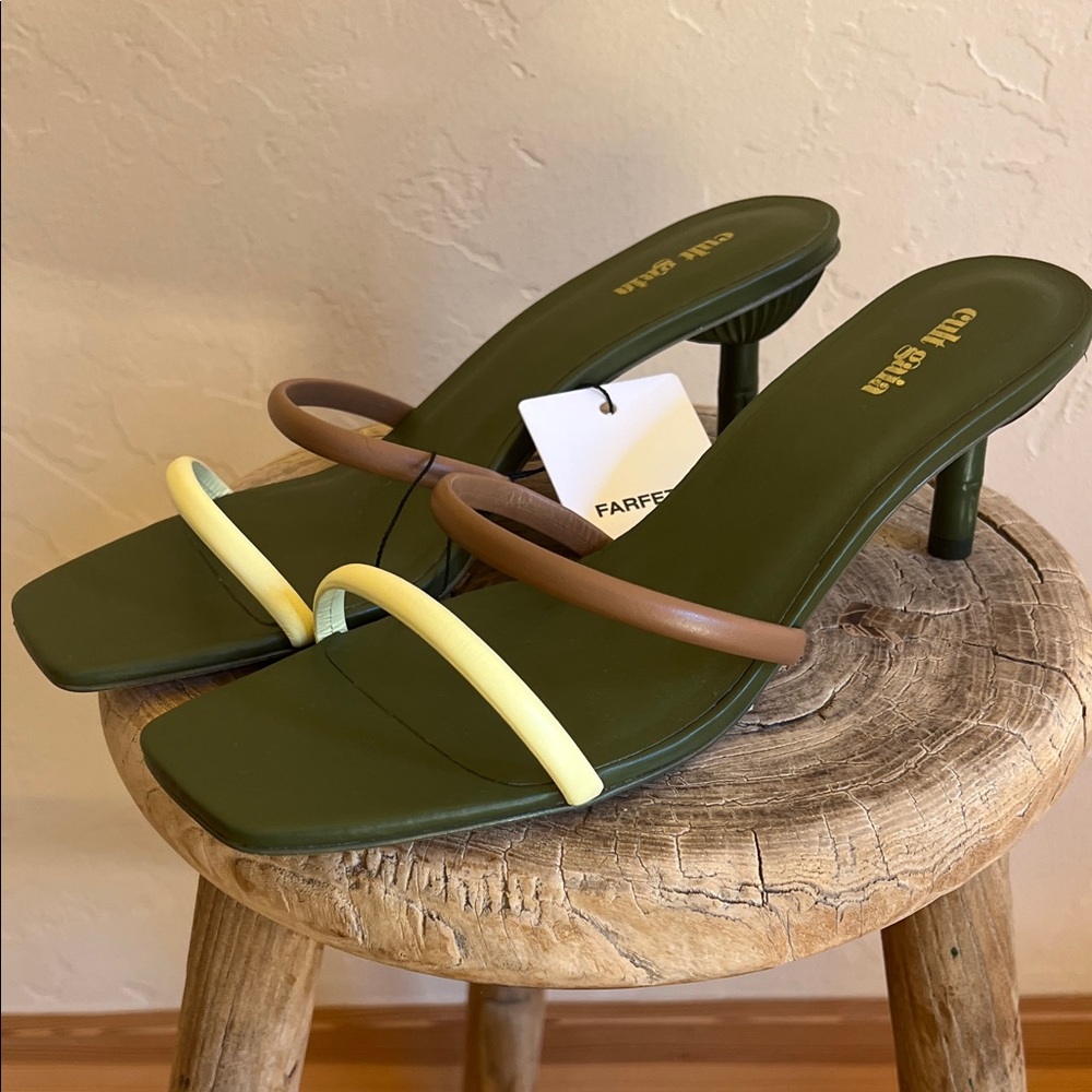 NWT Cult Gaia Sol Sandal Hazelnut Multicolor